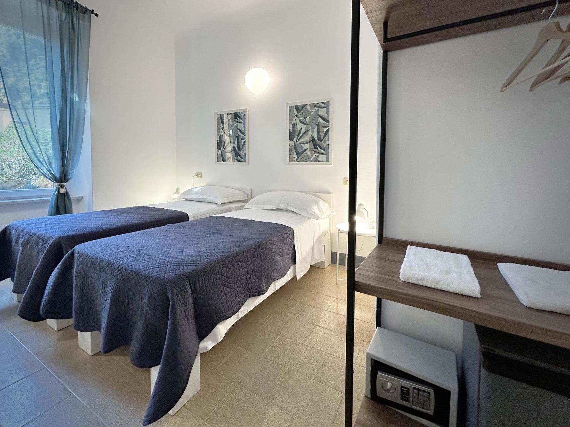 Hotel Meuble Agavi 蒙特罗索阿尔马雷 外观 照片